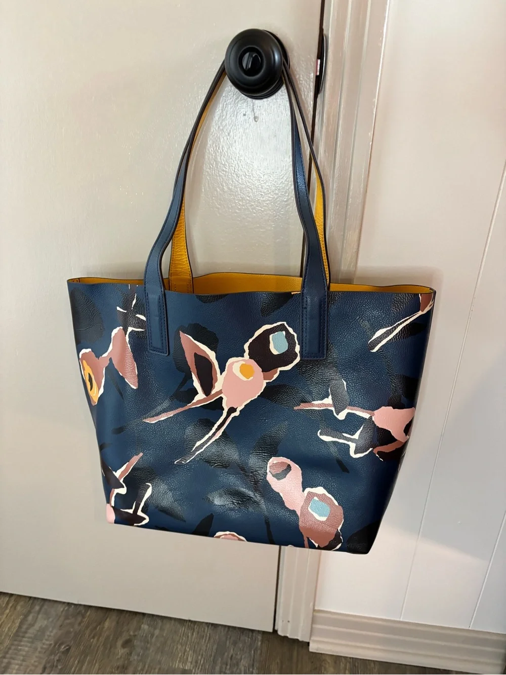 kate spade navy floral print tote with pink accents reversible!